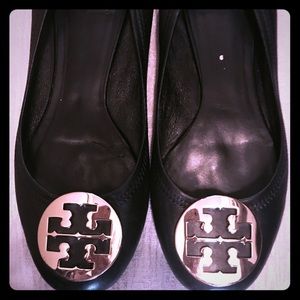 TORY BURCH black ballet flats